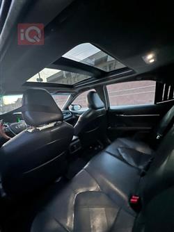 تۆیۆتا کامری